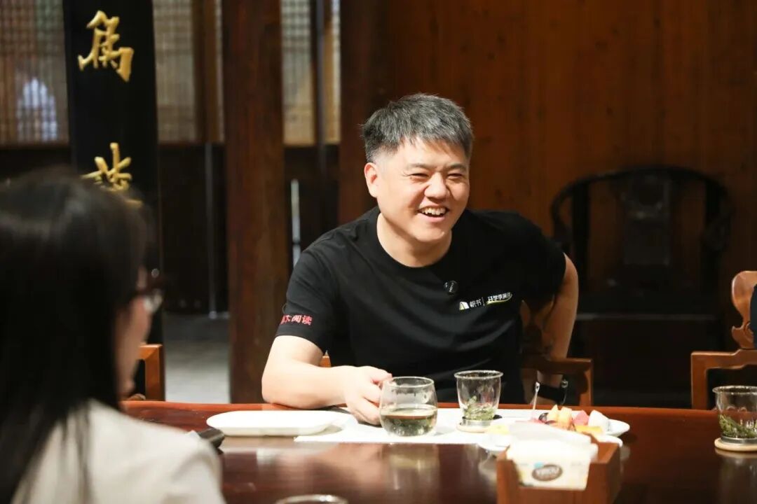上海182万中小学生今天开学