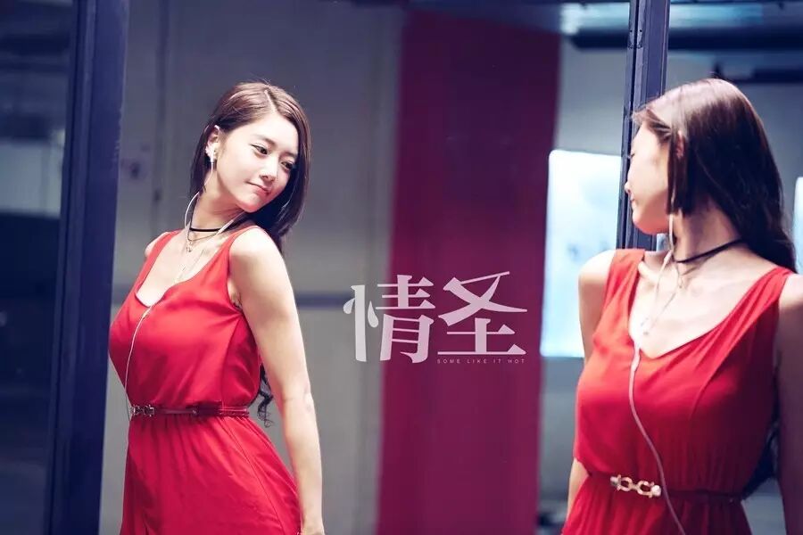 肖央,闫妮,小沈阳,乔杉,艾伦等一众喜剧演员主演的电影《情圣》表现最