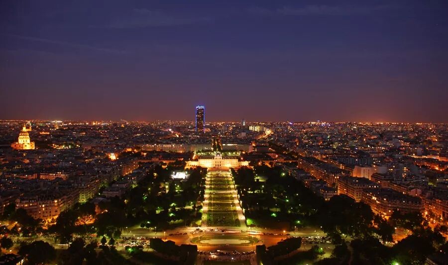 探路 ▏埃菲尔铁塔的最佳打开方式