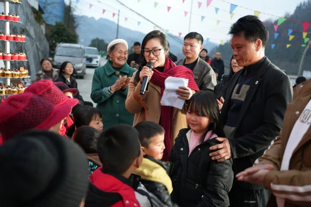 6a18979015c200918115f81de048c611.jpg