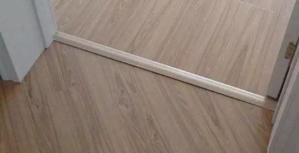 淘寶便宜實(shí)惠的女裝外貿店_眉山裝修公司哪家便宜實(shí)惠_便宜實(shí)惠的木地板