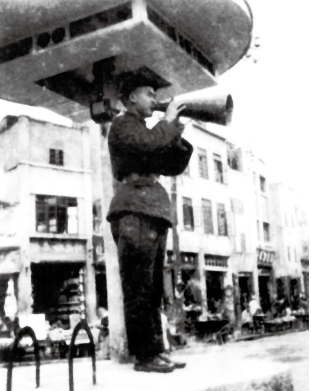 人民公安從這里走來(lái) | “三尺崗?fù)ぁ眻?jiān)守初心 咽喉要道薪火傳承