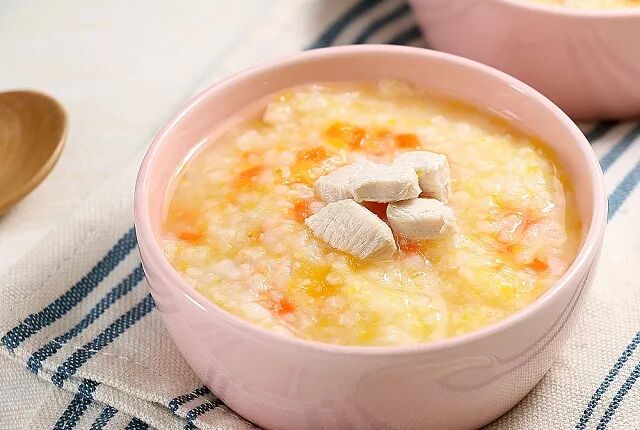 冬季养生食谱《南瓜鸡肉粥》