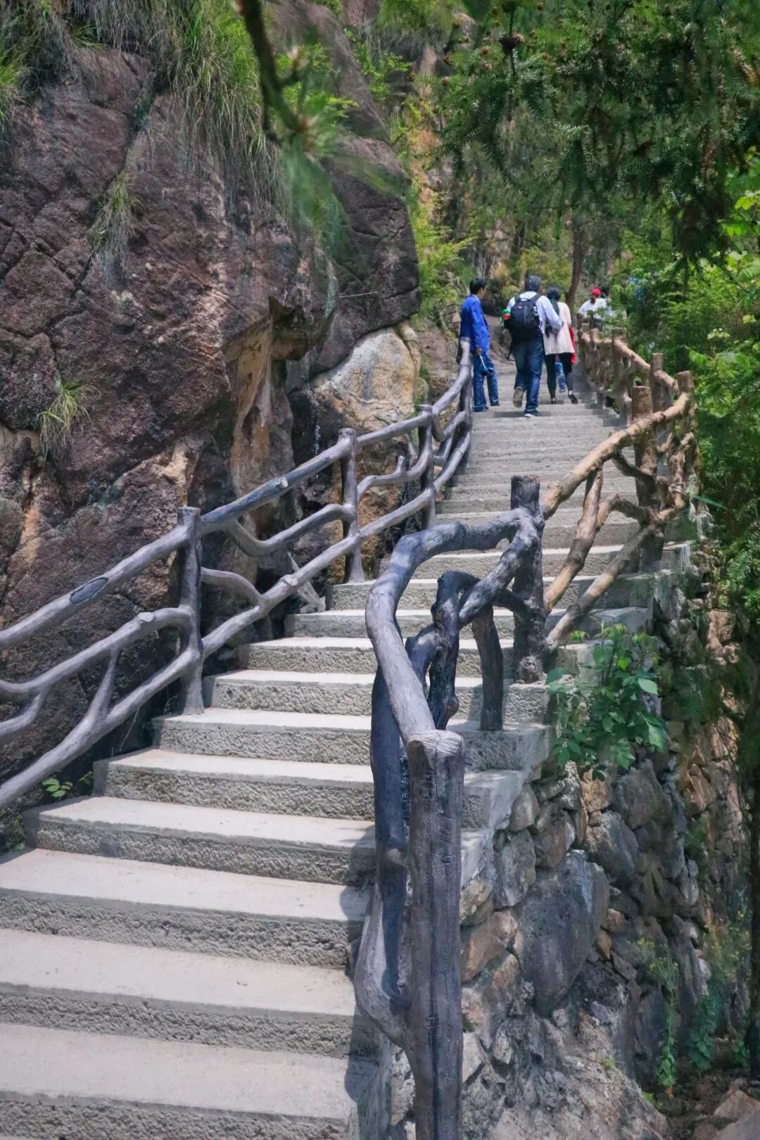 天台山旅游攻略二日游_天台山是哪个省的城市_天台山在哪里