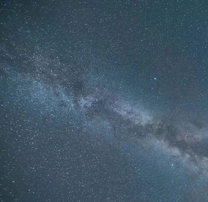 欧朗地板~金属星空~荣耀上市，激享五一  距惠主场！