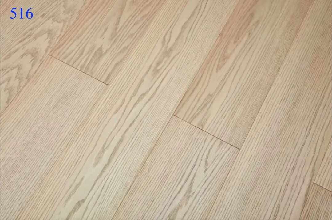 欧朗地板~金属星空~荣耀上市，激享五一  距惠主场！