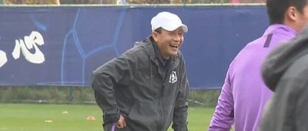 笑对 “宝山德比” 的背后，宝山指导到底作何打算？