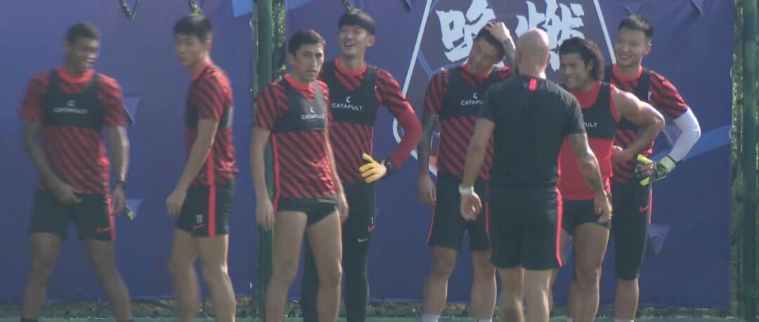 疑似利空消息传来！泰达引援需提速，上港 “兽腰” 考虑一下？