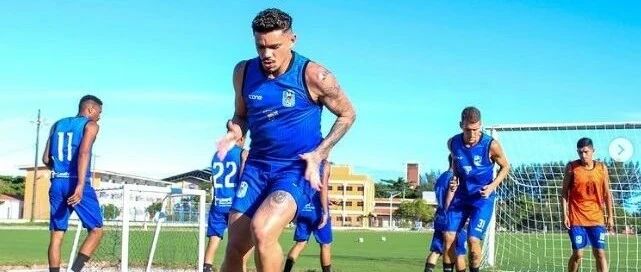 津门旧将不如意！迪亚涅、巴斯寻觅下一站，苏亚雷斯仍无球可踢……