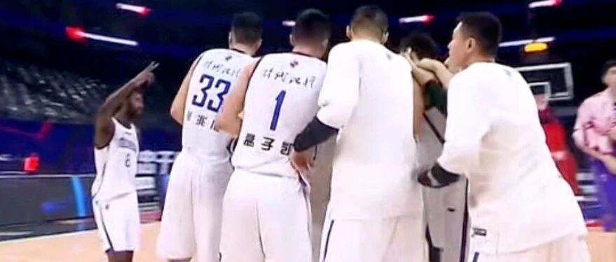 八年等待终圆梦！季后赛，天津先行者男篮来了！