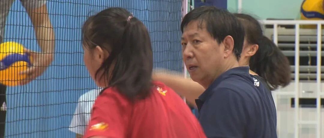 天津女排收假归来，七小将接受一队考察，宝泉指导还谈到了巴尔加斯……