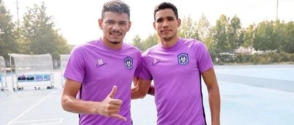 果然，他第一个 “弃船” ，去了土耳其……