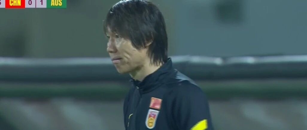 战平澳大利亚，出线苟延残喘，终于没犯错的李铁赛后凭什么豪横？