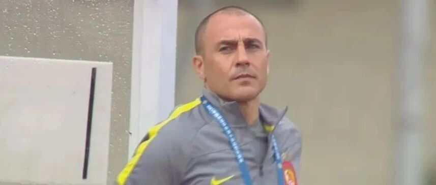 卡纳瓦罗与广州队解约，广州队球员还坐得住吗？