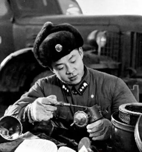 四天39万人上韶山，相当于39个师！毛泽东思想深入人心！