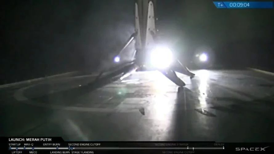 SpaceX首次成功发射二手“Block 5”猎鹰9号火箭，并回收了一级火箭