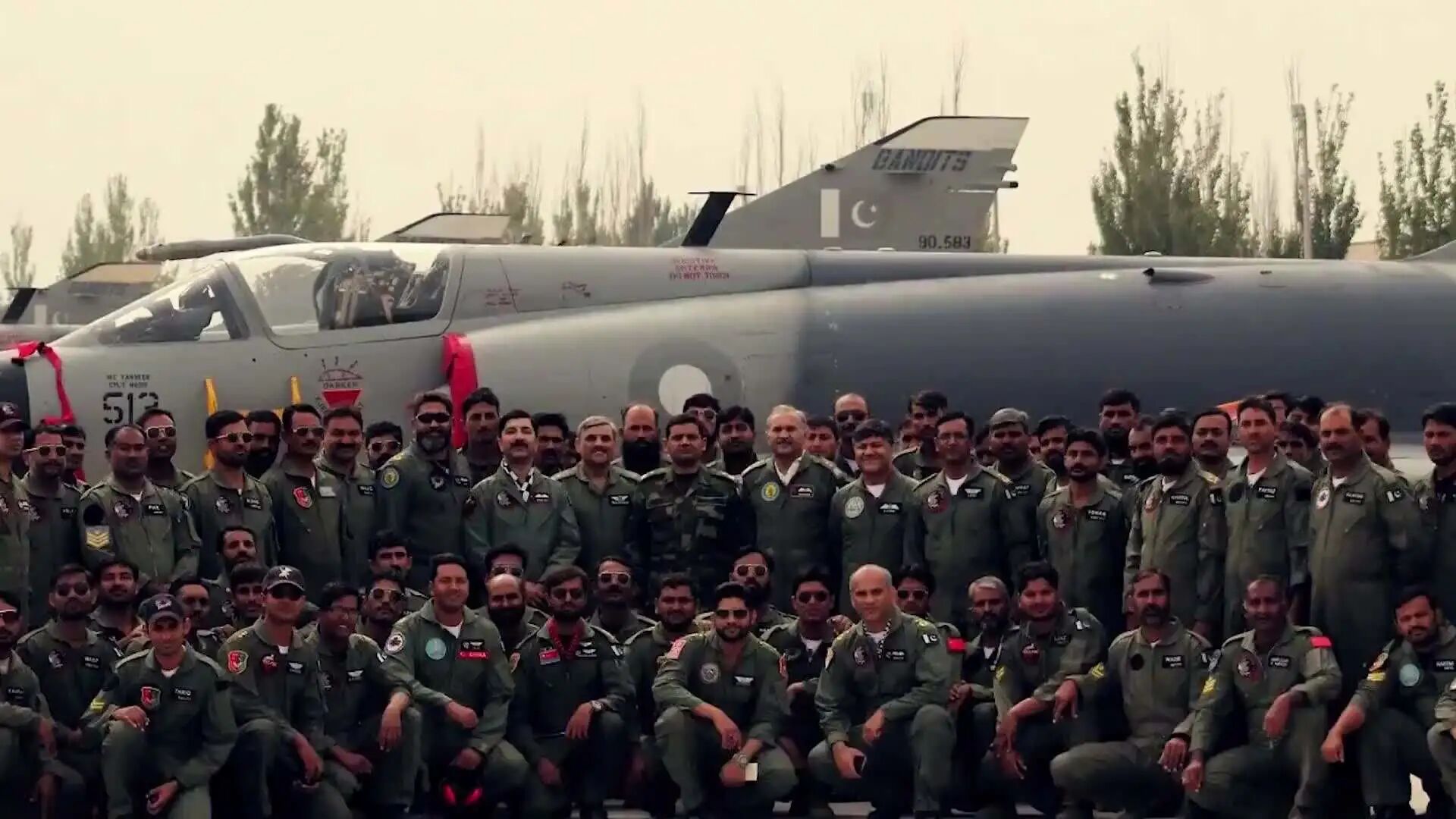 为了打赢“两线战争”，印度重新部署130万大军，纯属浪费资源