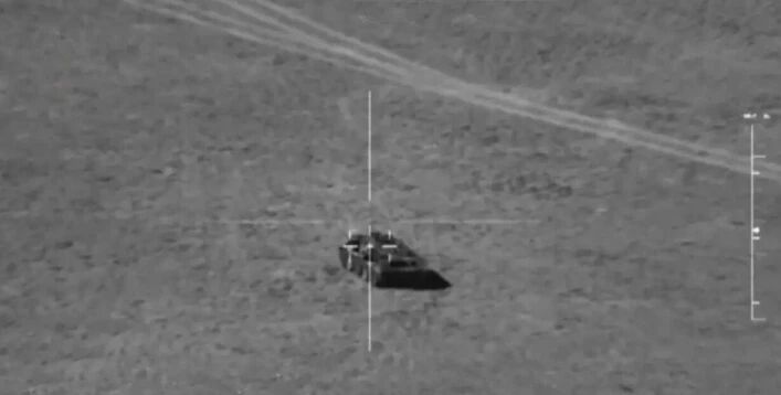 有线制导已被淘汰？红箭10照样很强，抗干扰强 命中精度高