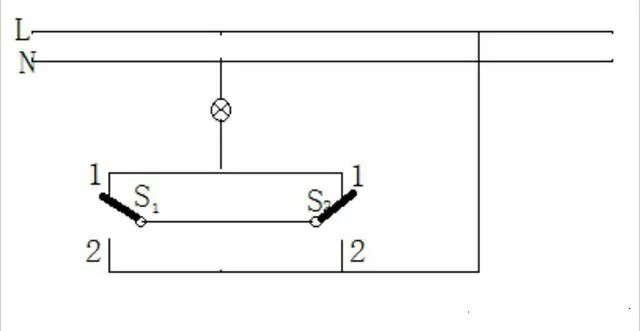 双控开关能不能这样接线？20年经验的电工老师傅告诉你！的图2