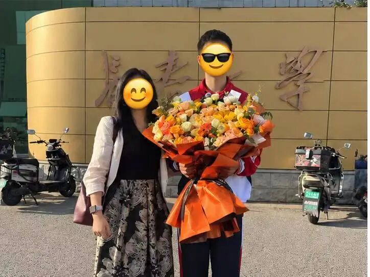 Blind Student Scores 721 in China's Disability Exam, Enters University