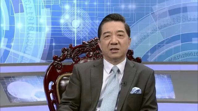 张召忠说军事_张召忠近日干什么_张召忠