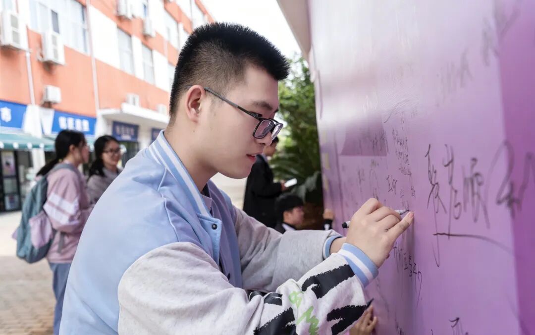 微信图片_20260503180305_165_35.jpg
