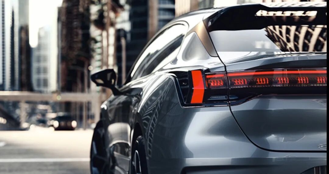 极氪 是吉利危机意识下的战略决策 也是一场豪赌 车辙 每日精选公众号文章