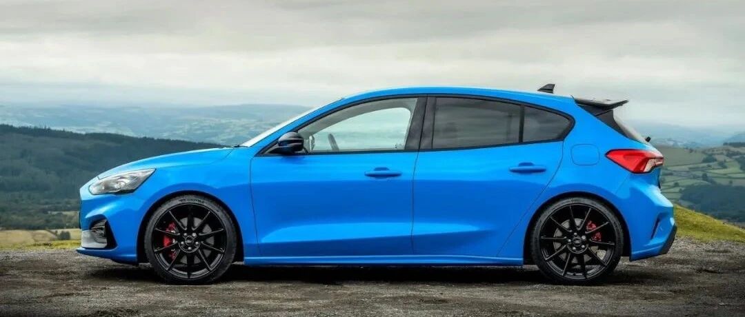 福克斯四缸“重装”上阵，是市场的扭曲？