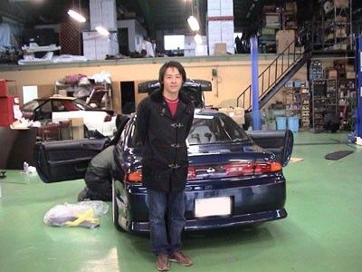 一個英國男人因為一個日本男人 把gt R R32和r34合體了 車轍 微文庫