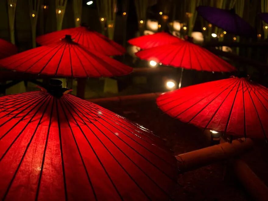 85后小伙对日本和伞 一见倾心 成为京都唯一一家和伞老店继承人 即使时代变迁 也永远向往和风之美 东方手艺人 微信公众号文章阅读