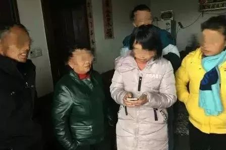 12岁男孩弑母，一场舆论的死刑宣判