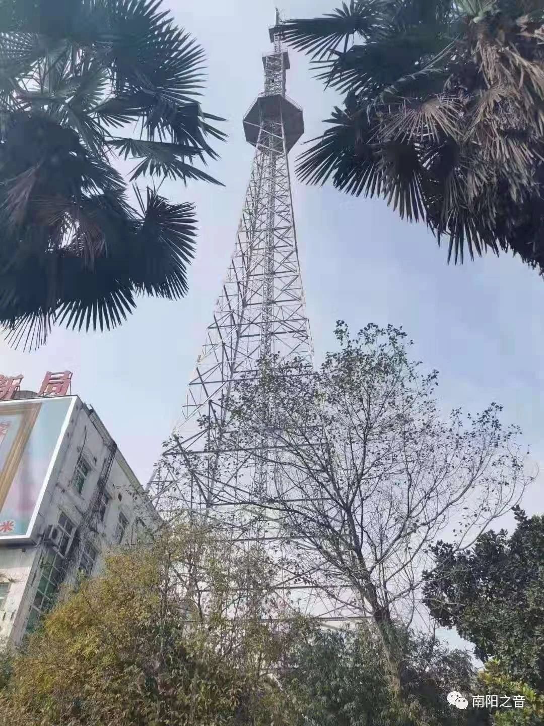 河南电视台吊车翻车事故