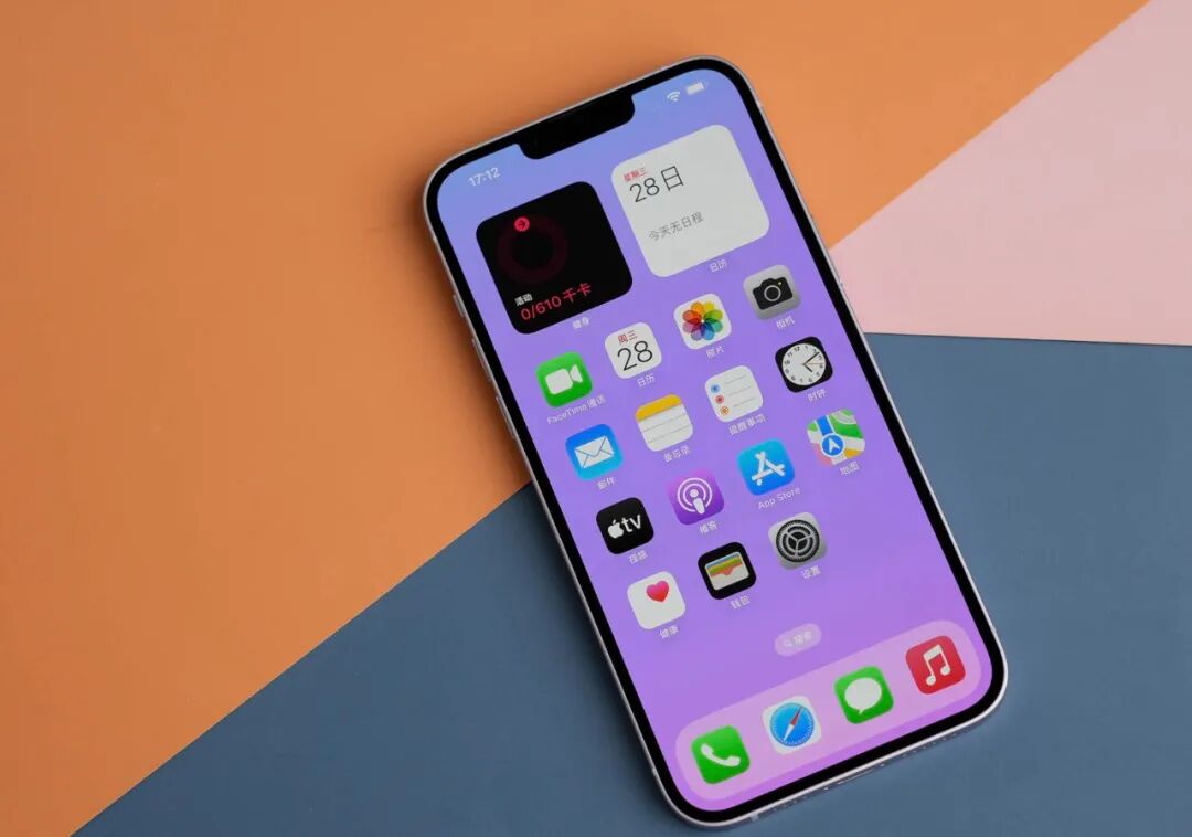 为什么人们宁愿买苹果手机，不愿买国产手机？