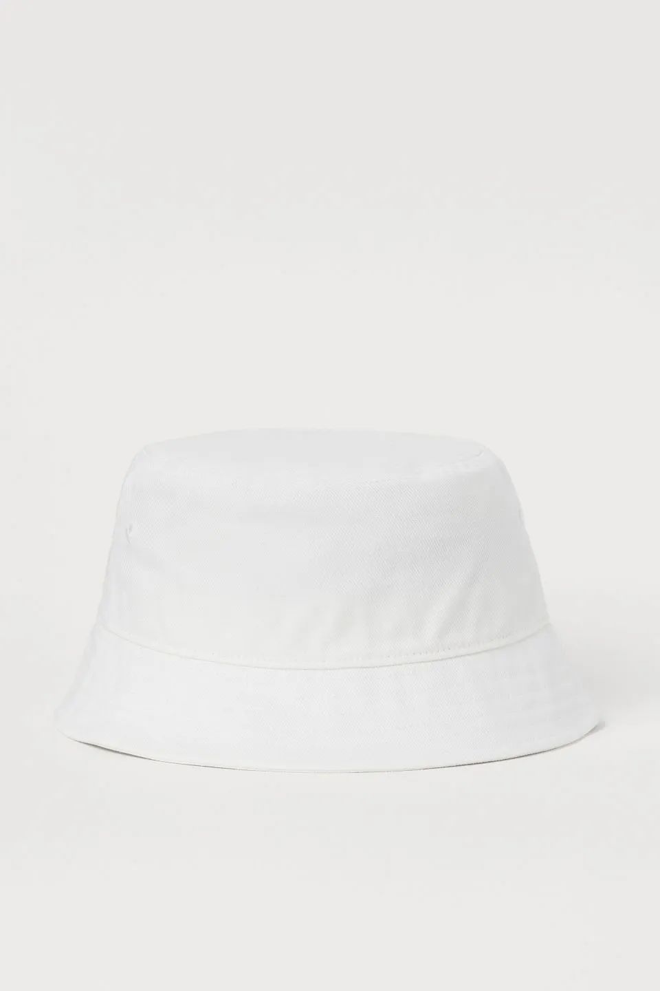 劉雯、迪麗熱巴都是漁夫帽的重度愛好者，遮陽又時髦就要pick它 時尚 第26張