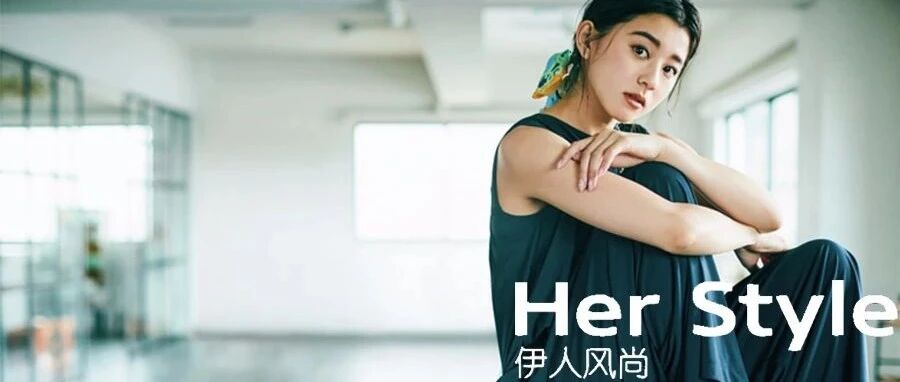 夏日的精致感进阶，怎么能少得了丝巾？