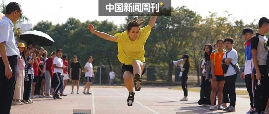 体育老师当班主任，家长炸锅了！