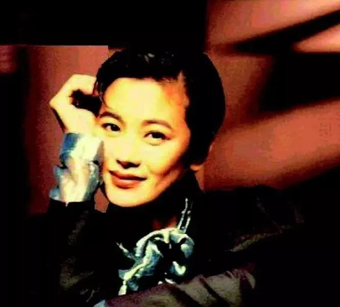 林青霞主演的老电影_电影主演林青霞的演员_林青霞主演的电影