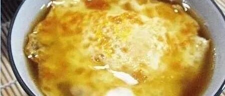 鸡蛋用它冲一下，就成了活血化瘀 驱寒调风湿的圣品