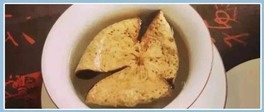 天冷了，每天在杯里放一小片，悄悄给肝脏洗澡，睡眠也好了