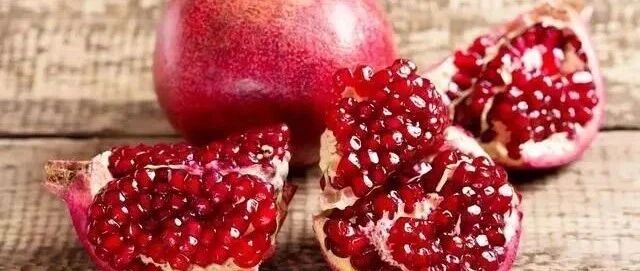 爱心脏，从少碰“2黄”，多吃“2红”开始……