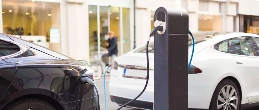 充电桩的风口与窘境