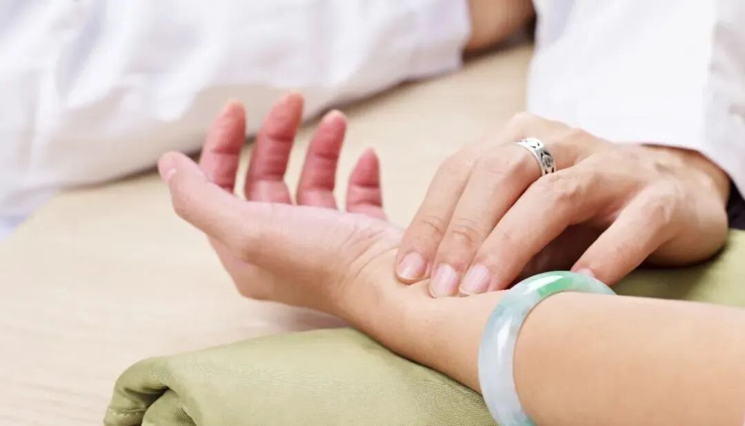 中午为什么好克睡总是入睡困难、睡不好？中医教你3个方法，专克失眠，不吃药也能沾床就睡_https://www.jmylbn.com_新闻资讯_第2张