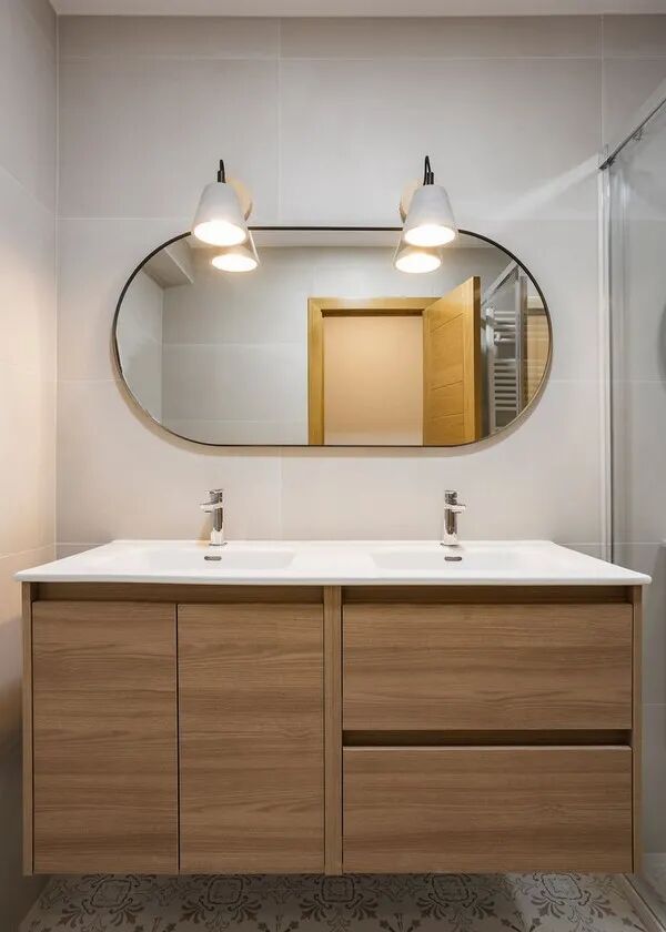 110㎡新房，简化造型全屋只刷大白墙，通铺木地板，也能很漂亮