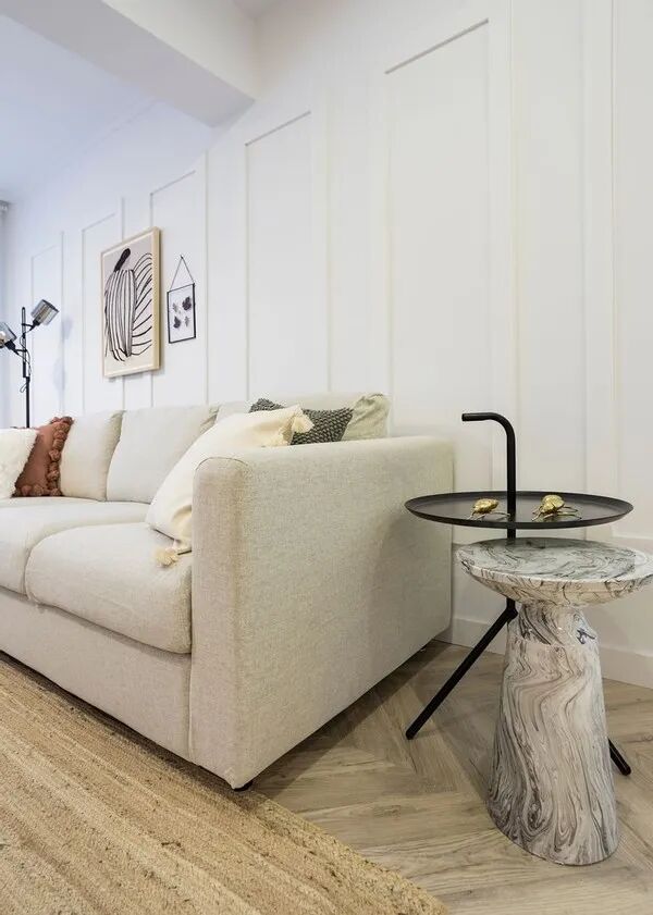 110㎡新房，简化造型全屋只刷大白墙，通铺木地板，也能很漂亮