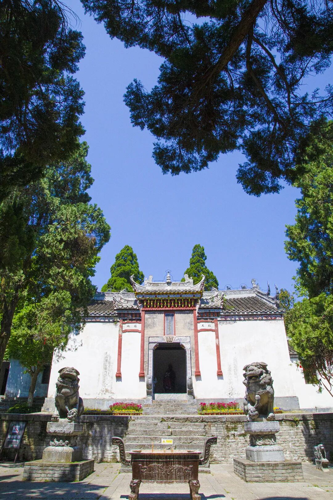 人间四月天踏青正当时古隆中景区承包你的清明假期