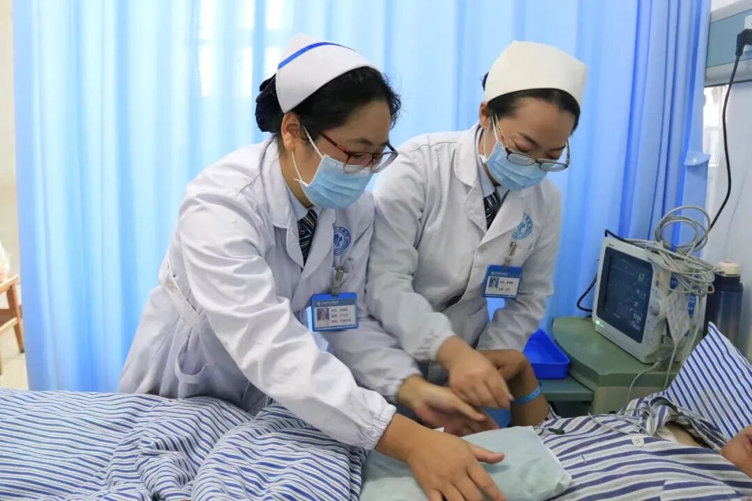 中医熨烫怎么中药熨烫治疗——全州县人民医院中医科治病小法宝_https://www.jmylbn.com_新闻资讯_第5张