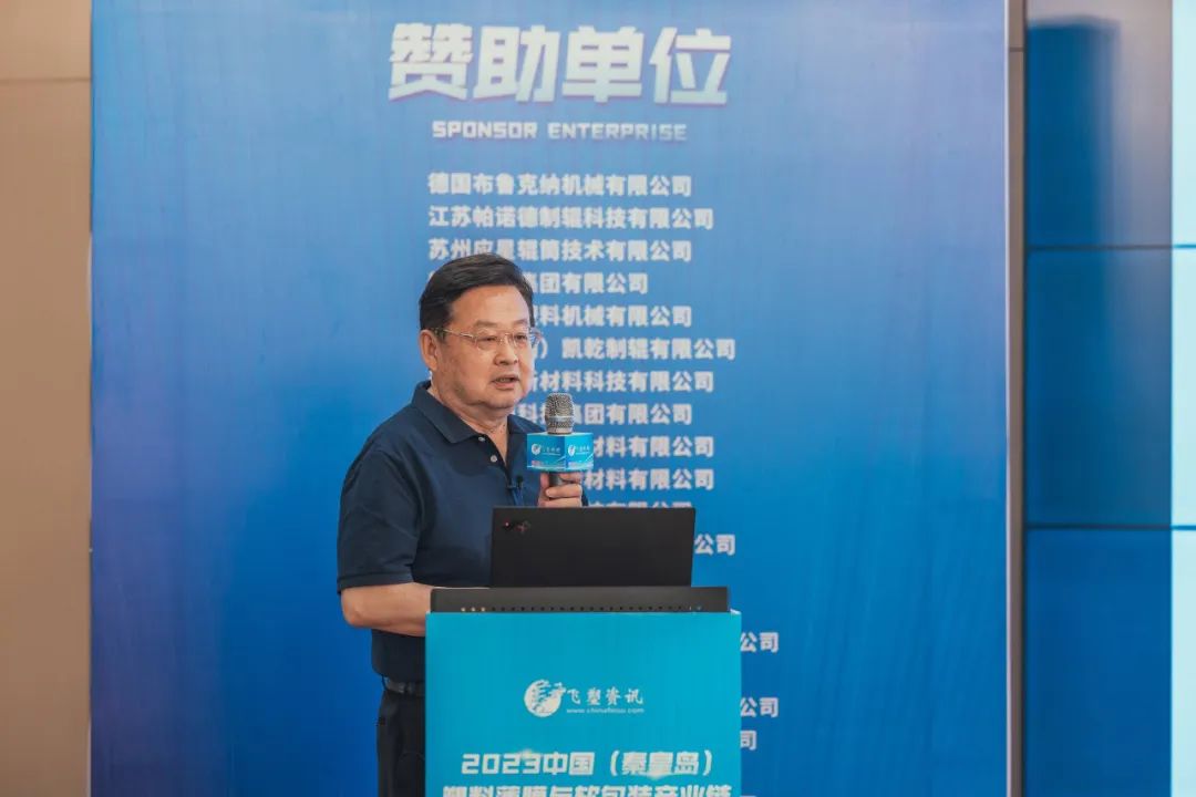 實木床軟包和硬裝哪個好_塑料軟包裝印刷_中控臺硬塑料軟包改裝多少錢