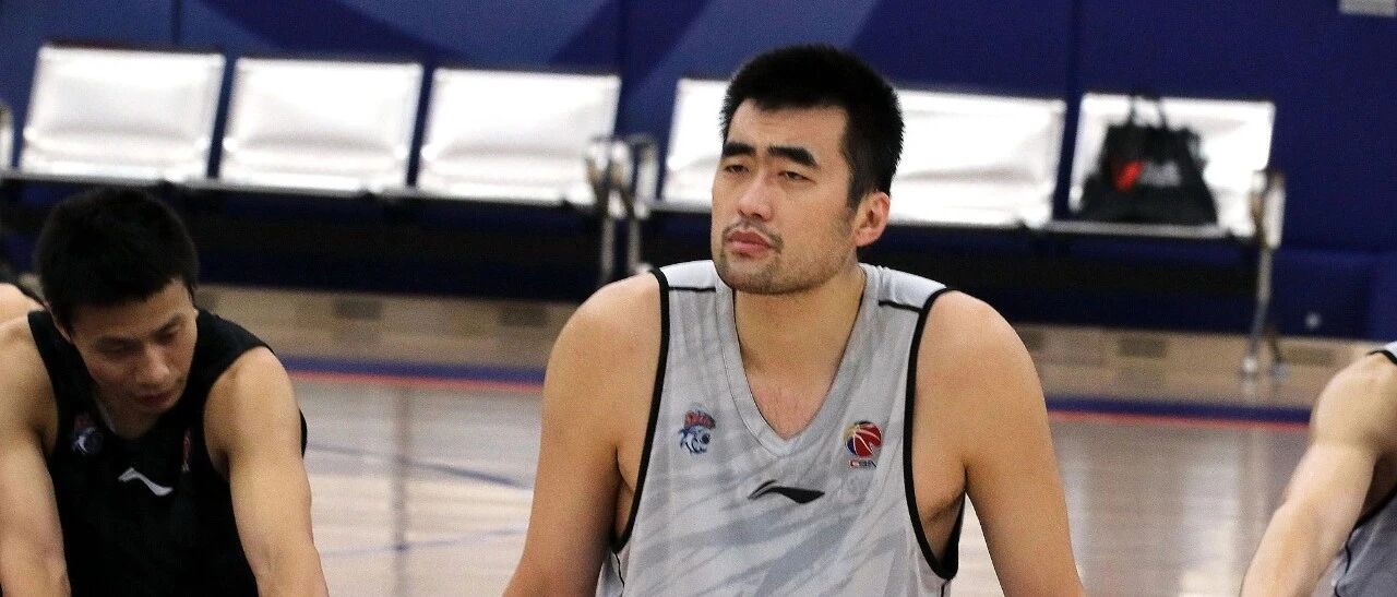 大鲨鱼今天出征新赛季！但是张兆旭和区俊炫却伤了......