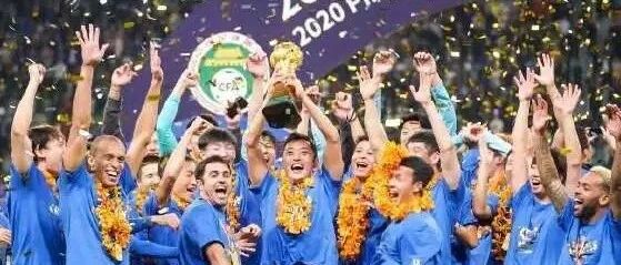 贯穿整个赛季的两个争议点，明年还会继续？