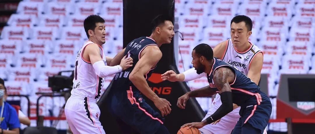 刺激啊！落后多达22分！最后辽宁还是翻了广东！